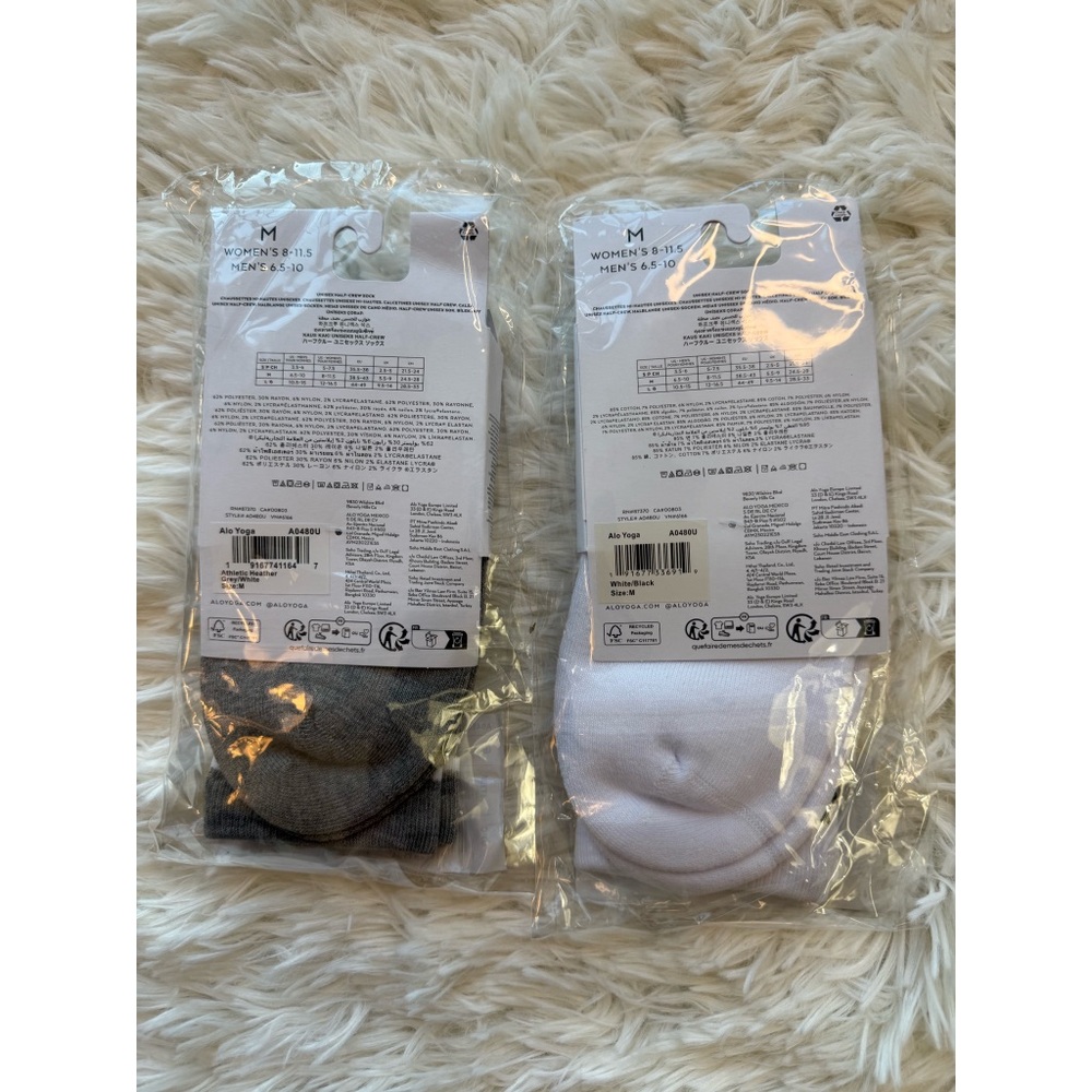 Alo | Half Crew Sock Bundle | Grey & White | Medium - Picture 4 of 4
